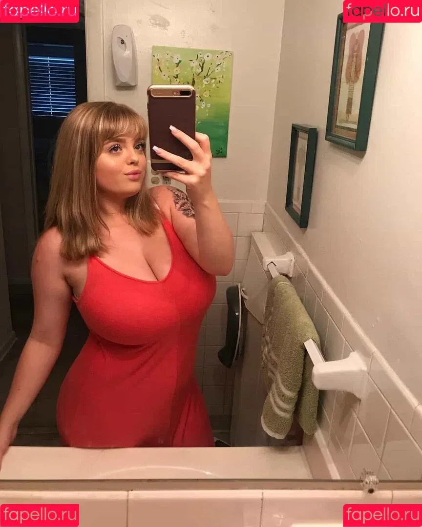 Tylor Richardson Onlyfans Photo Gallery 