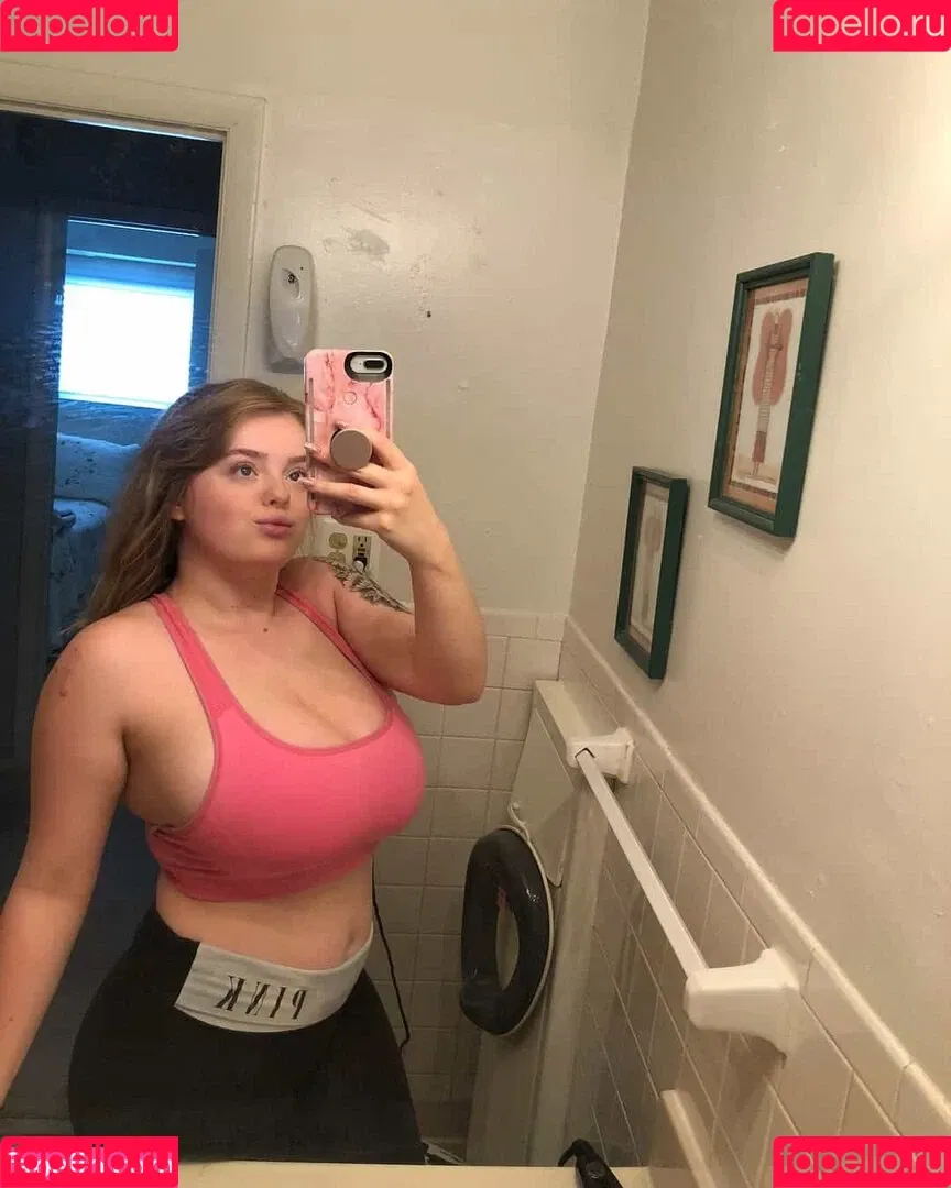 Tylor Richardson Onlyfans Photo Gallery 