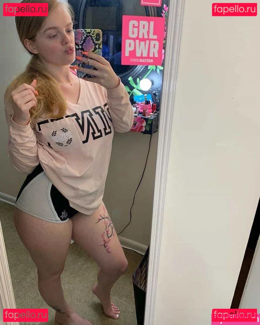 Tylor Richardson Onlyfans Photo Gallery 