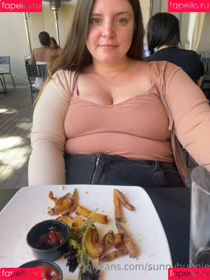 Sunnyhunnie Onlyfans Photo Gallery 