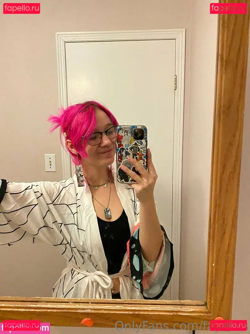 hentaifaye Onlyfans Photo Gallery 