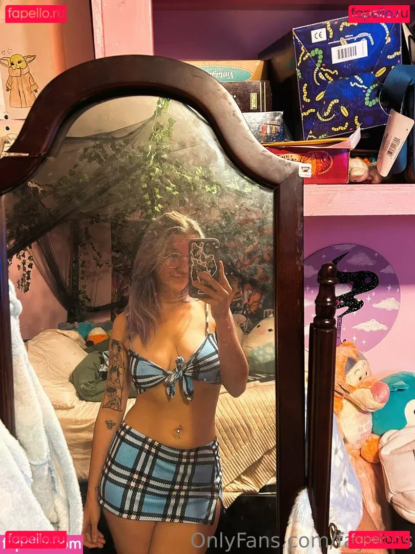 hentaifaye Onlyfans Photo Gallery 