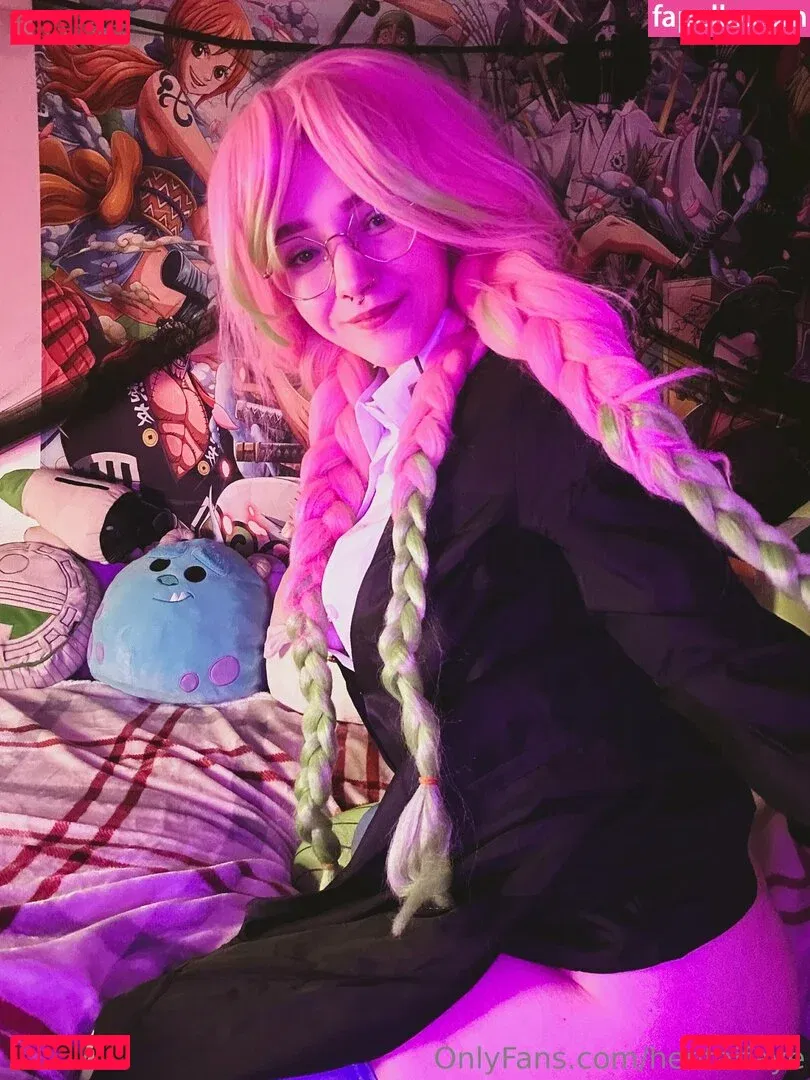 hentaifaye Onlyfans Photo Gallery 