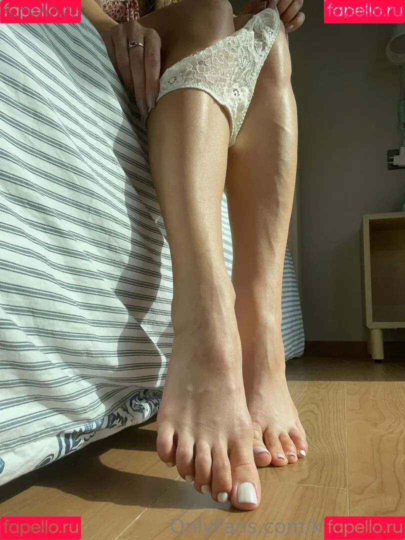 Kriss Kiss Onlyfans Photo Gallery 