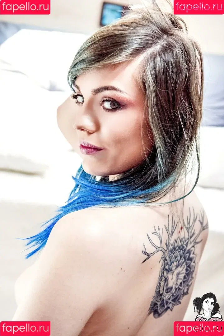 Lovia Suicide Onlyfans Photo Gallery 