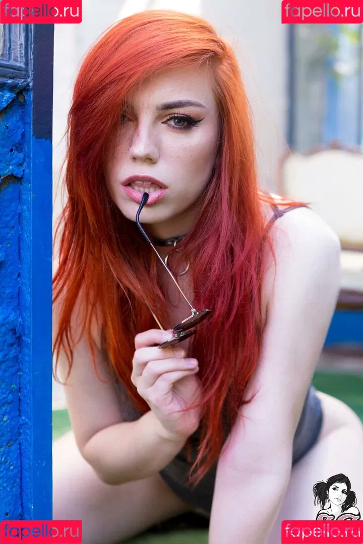 Lovia Suicide Onlyfans Photo Gallery 