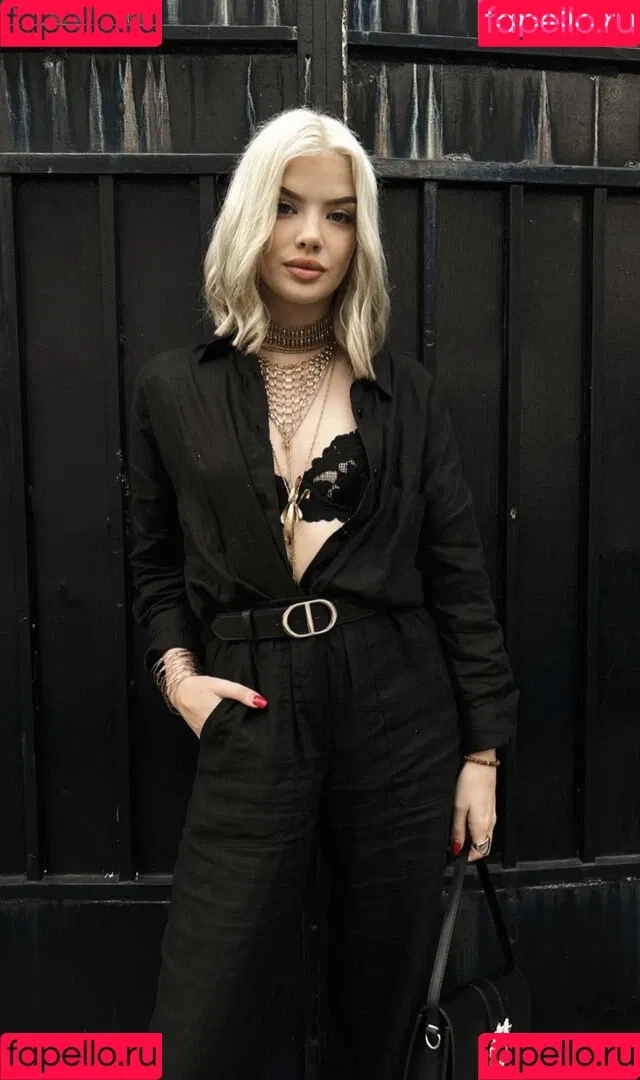 Melina Celine Onlyfans Photo Gallery 