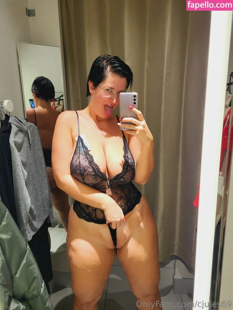 CurvyJules69 Onlyfans Photo Gallery 