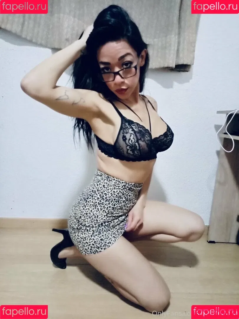 hellenam1lf Onlyfans Photo Gallery 
