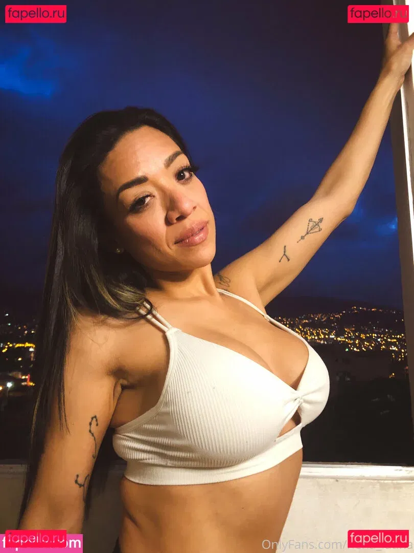 hellenam1lf Onlyfans Photo Gallery 