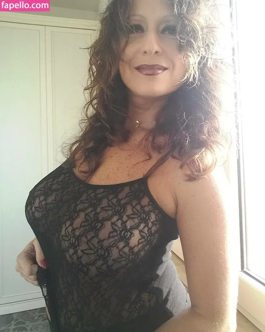 iampaolafreal Onlyfans Photo Gallery 