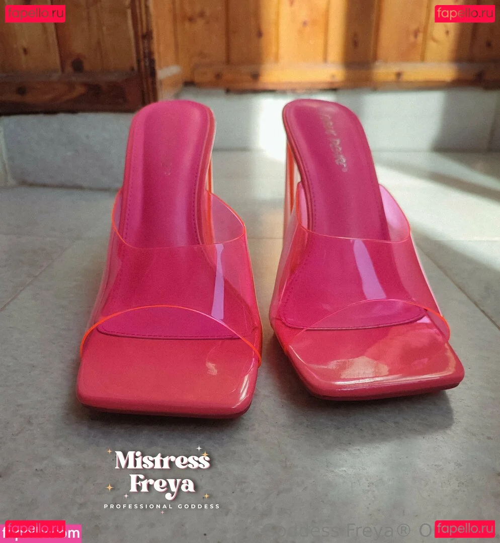 freyas.kingdom Onlyfans Photo Gallery 