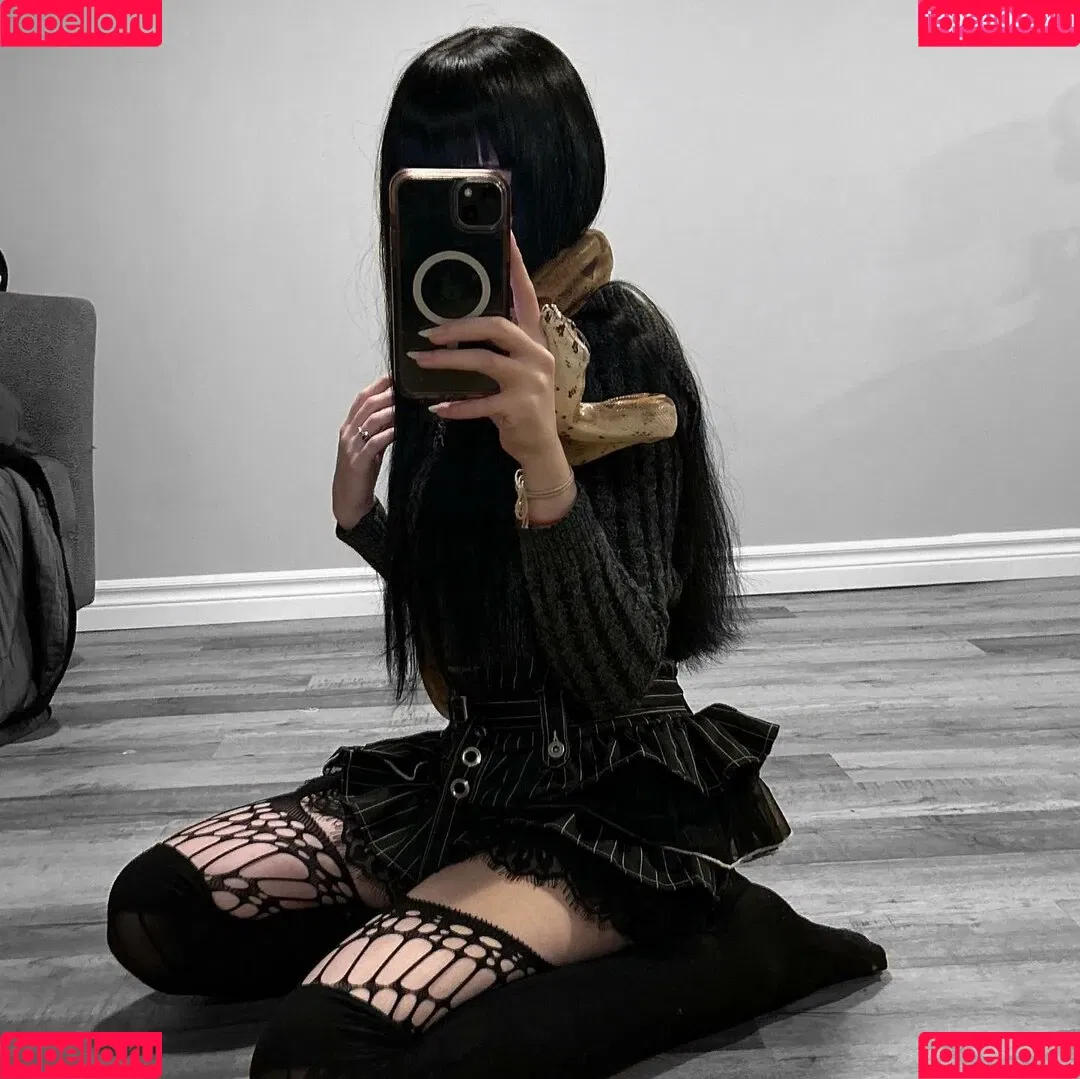 Soniyoru Onlyfans Photo Gallery 