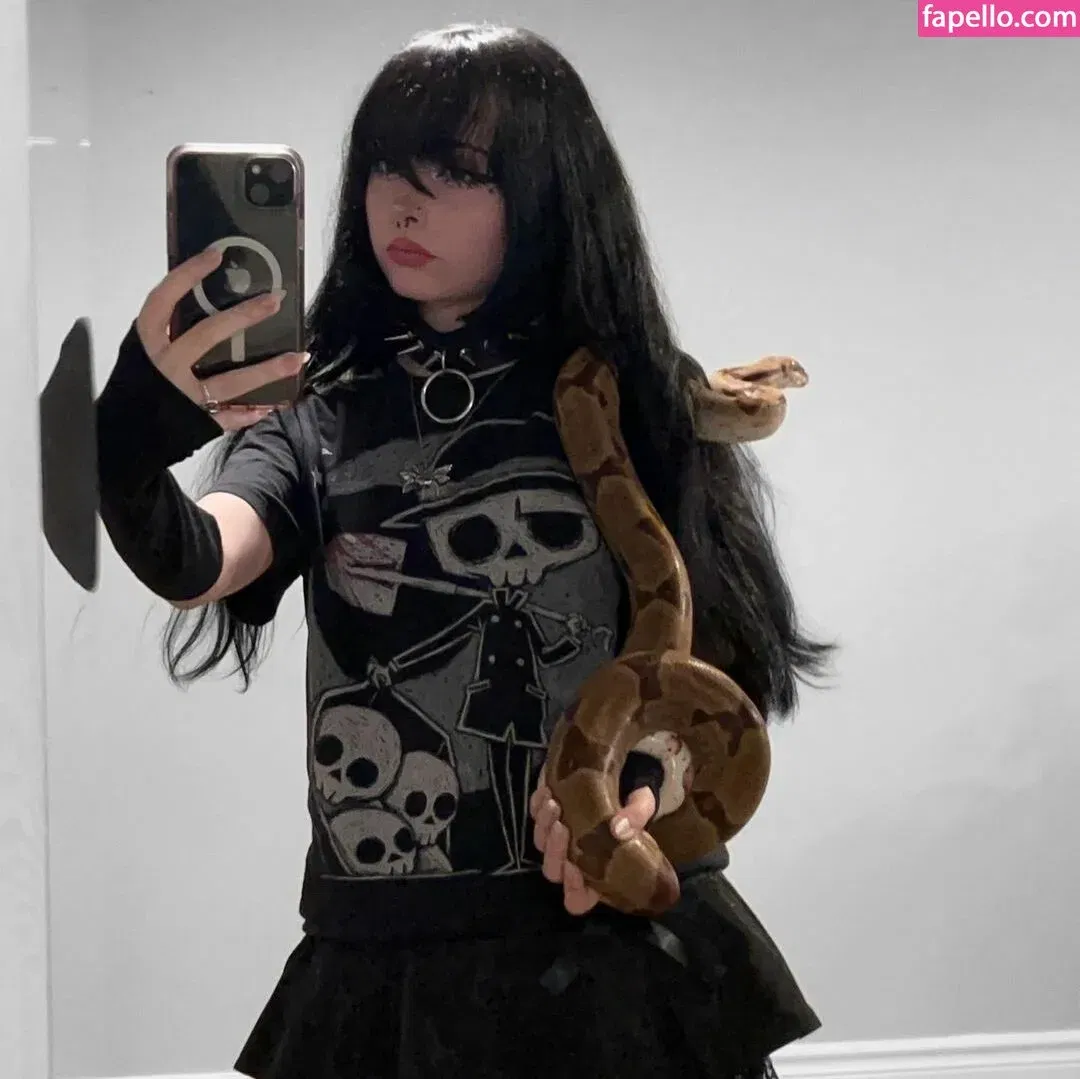 Soniyoru Onlyfans Photo Gallery 