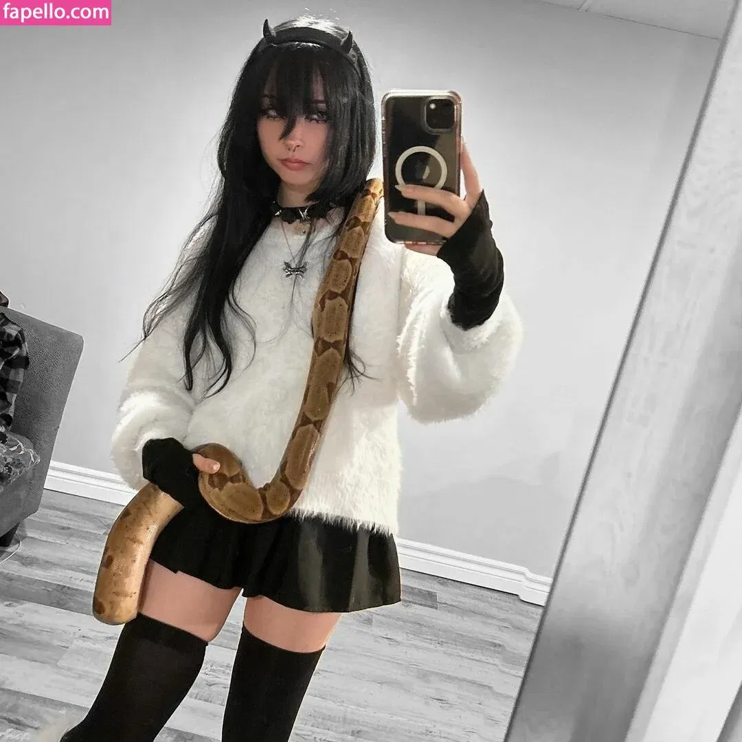 Soniyoru Onlyfans Photo Gallery 