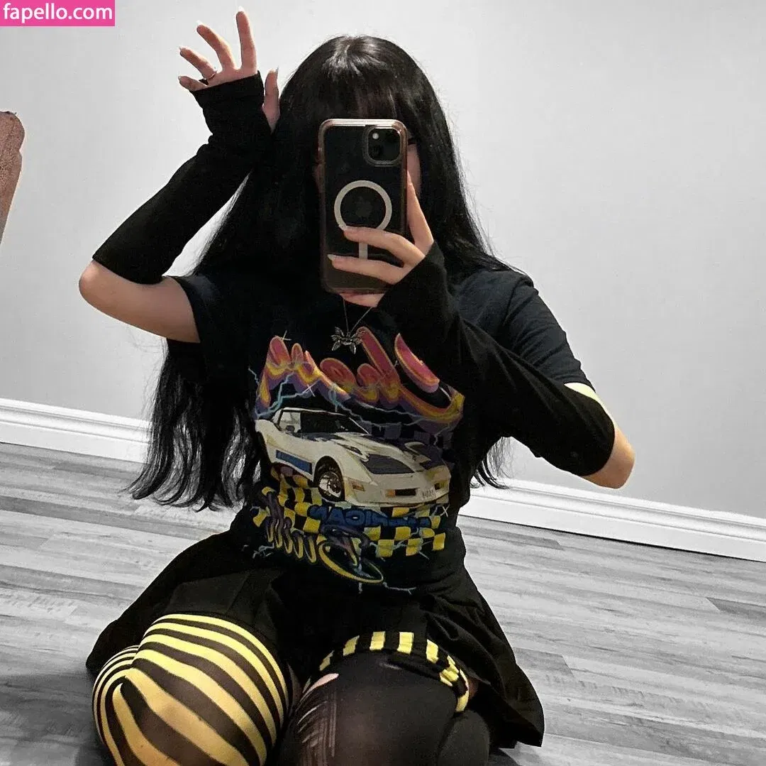 Soniyoru Onlyfans Photo Gallery 