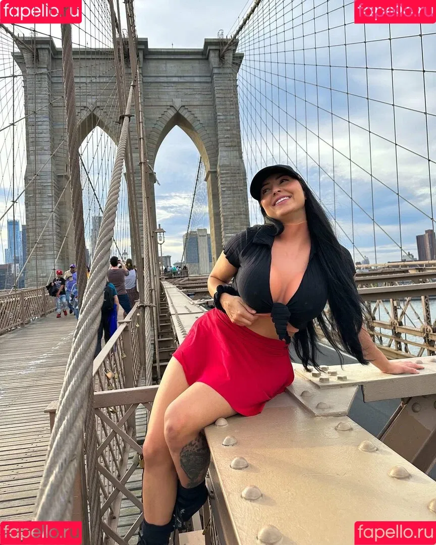 Kat Corrao Onlyfans Photo Gallery 