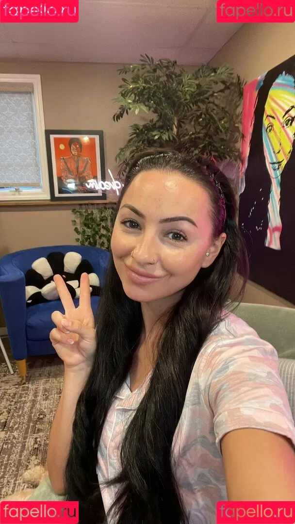 Kat Corrao Onlyfans Photo Gallery 
