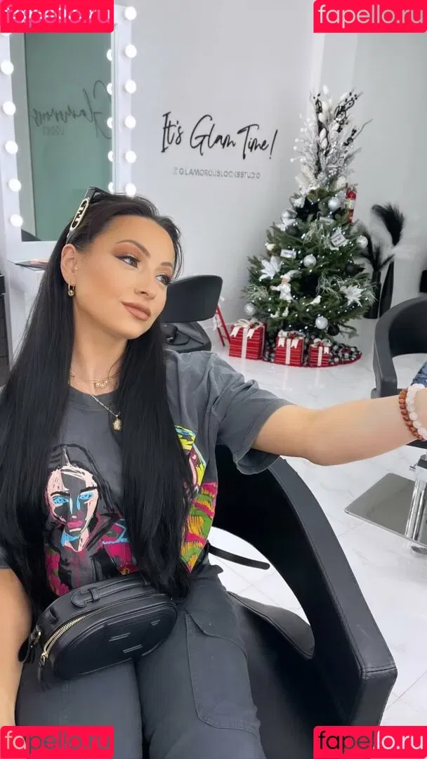 Kat Corrao Onlyfans Photo Gallery 