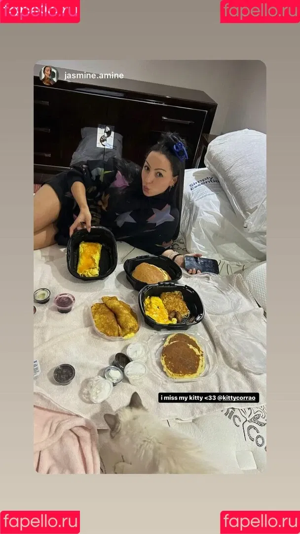 Kat Corrao Onlyfans Photo Gallery 