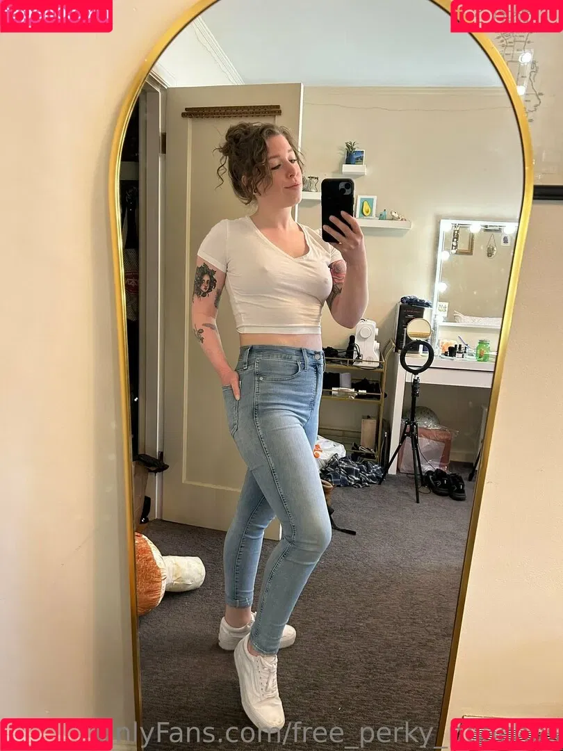 free_perky_peaches Onlyfans Photo Gallery 