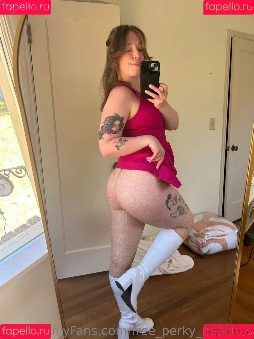 free_perky_peaches Onlyfans Photo Gallery 