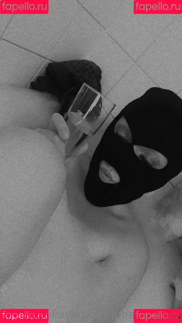 julia000033 Onlyfans Photo Gallery 