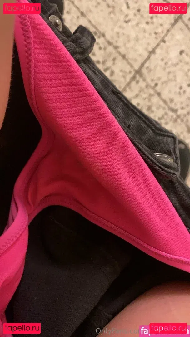 julia000033 Onlyfans Photo Gallery 