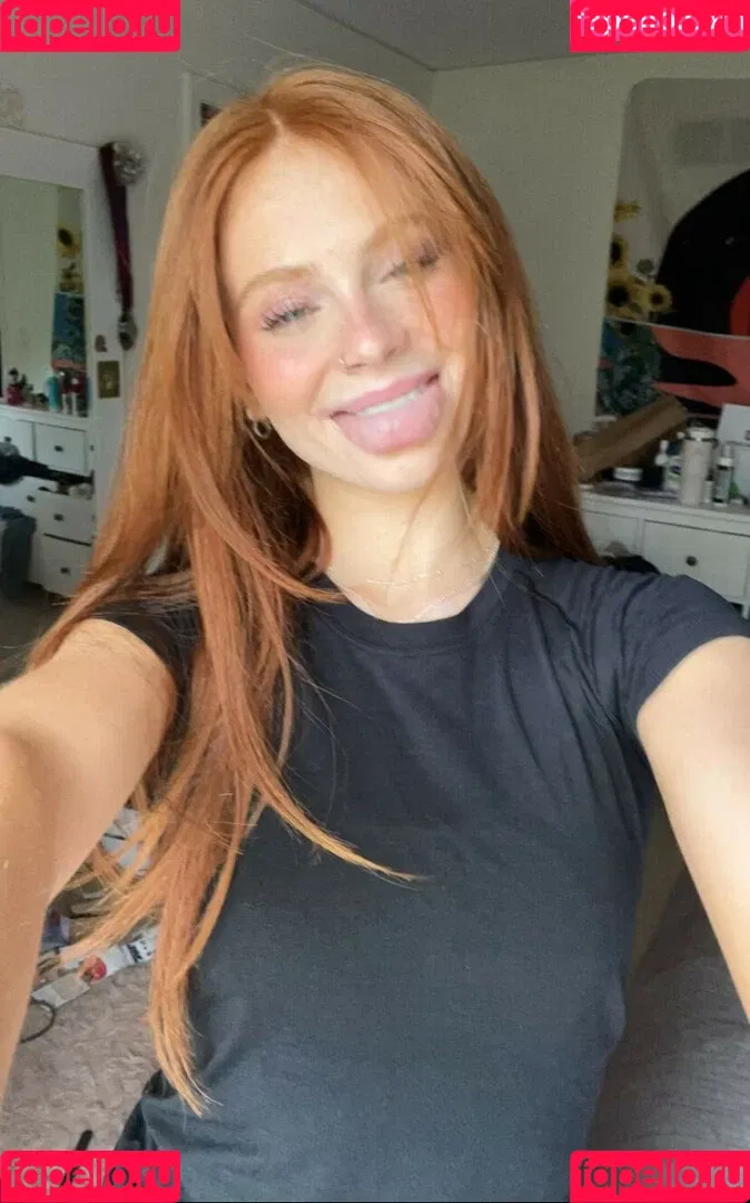 Harley Haisley Onlyfans Photo Gallery 