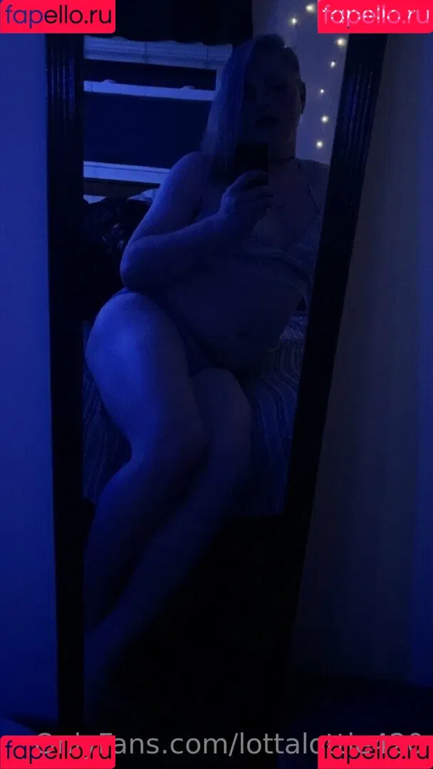 lottalottie420 Onlyfans Photo Gallery 