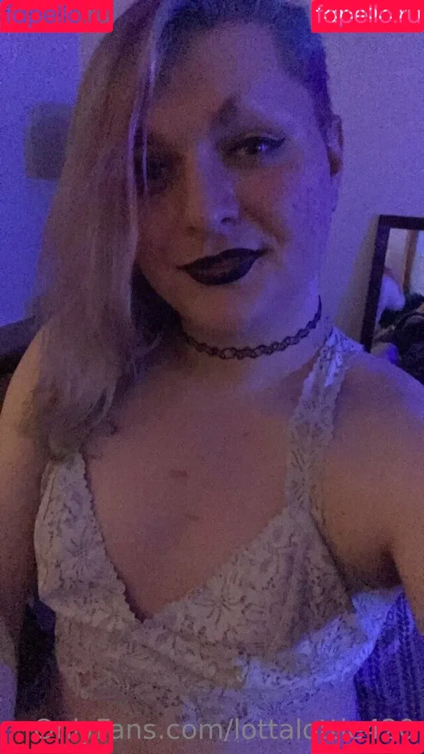 lottalottie420 Onlyfans Photo Gallery 