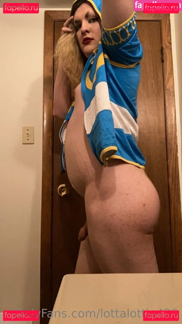 lottalottie420 Nude Onlyfans Photo 36