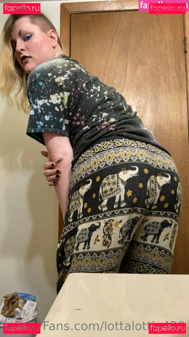 lottalottie420 Nude Onlyfans Photo 19