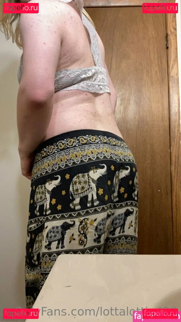 lottalottie420 Nude Onlyfans Photo 10