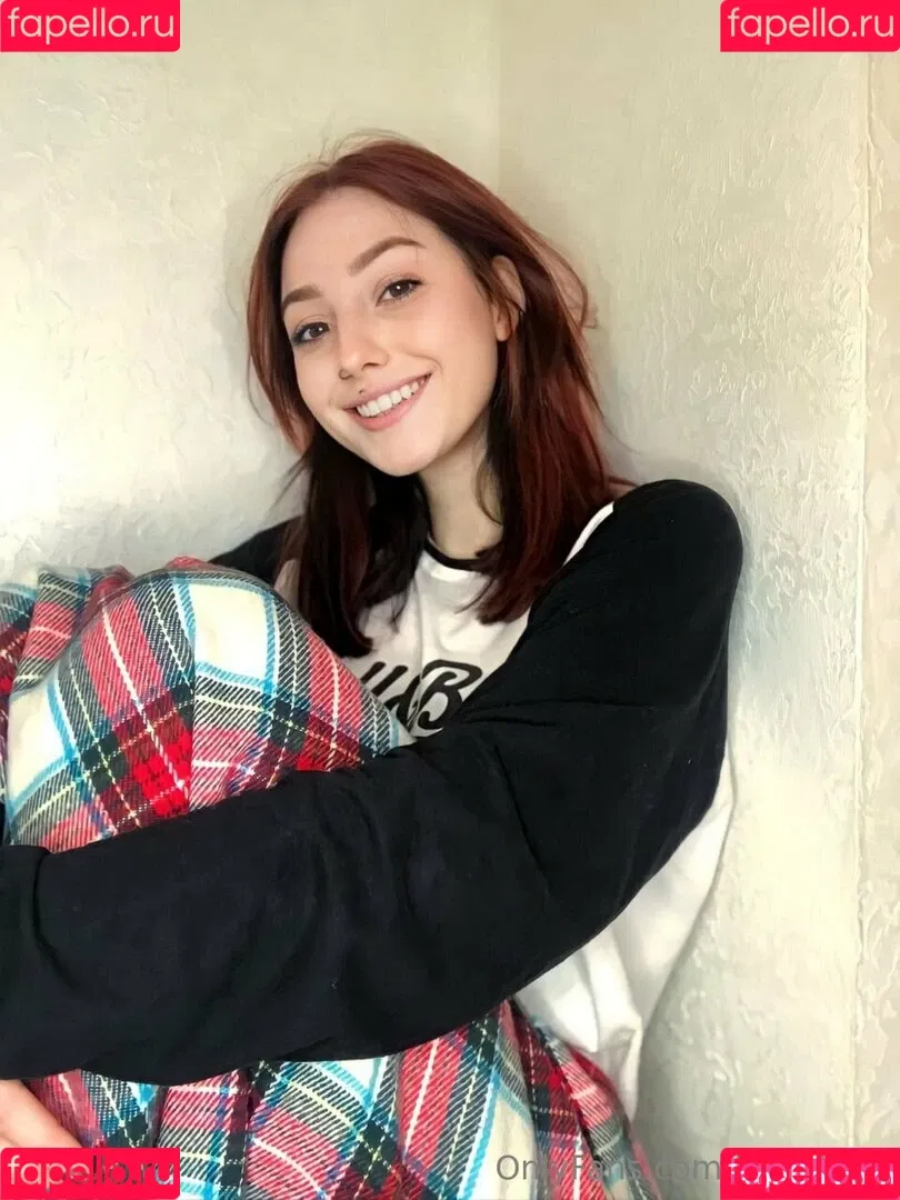 joey_king Onlyfans Photo Gallery 