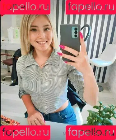 joey_king Onlyfans Photo Gallery 