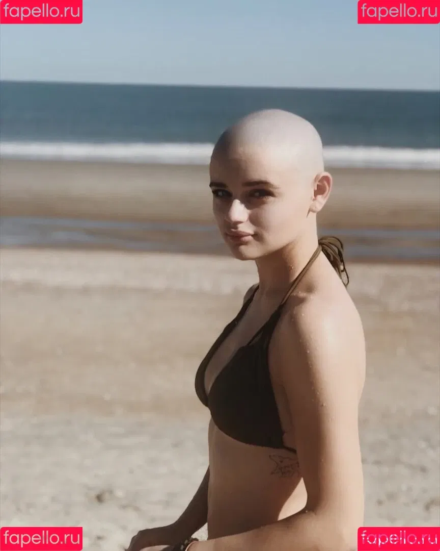 joey_king Onlyfans Photo Gallery 