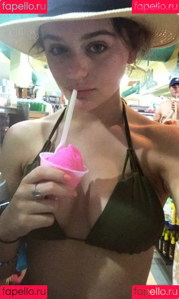 joey_king Onlyfans Photo Gallery 