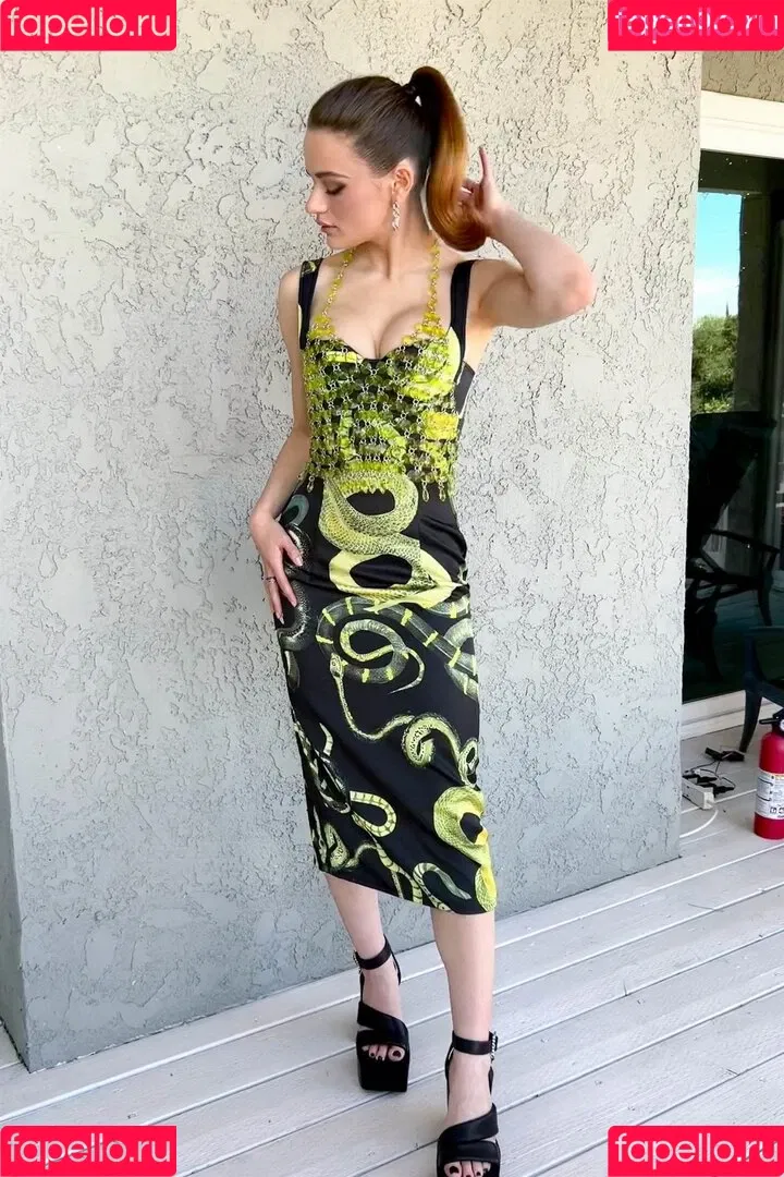 joey_king Onlyfans Photo Gallery 