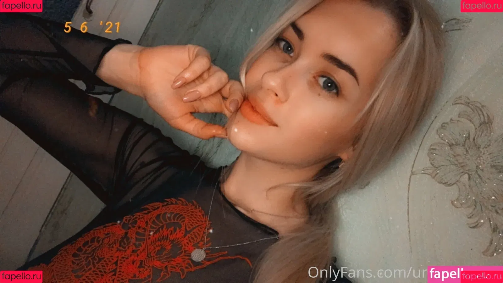 ur_moon666 Onlyfans Photo Gallery 
