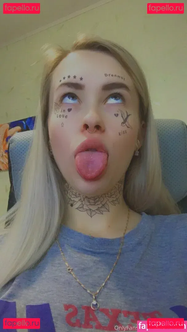 ur_moon666 Onlyfans Photo Gallery 