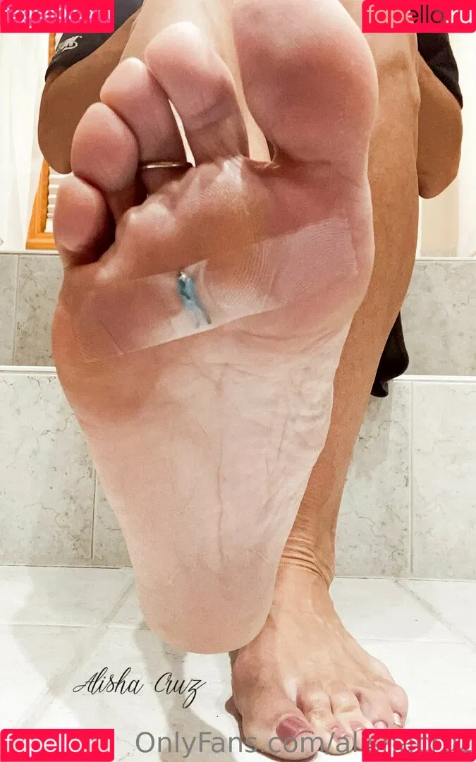 alishacruz Onlyfans Photo Gallery 