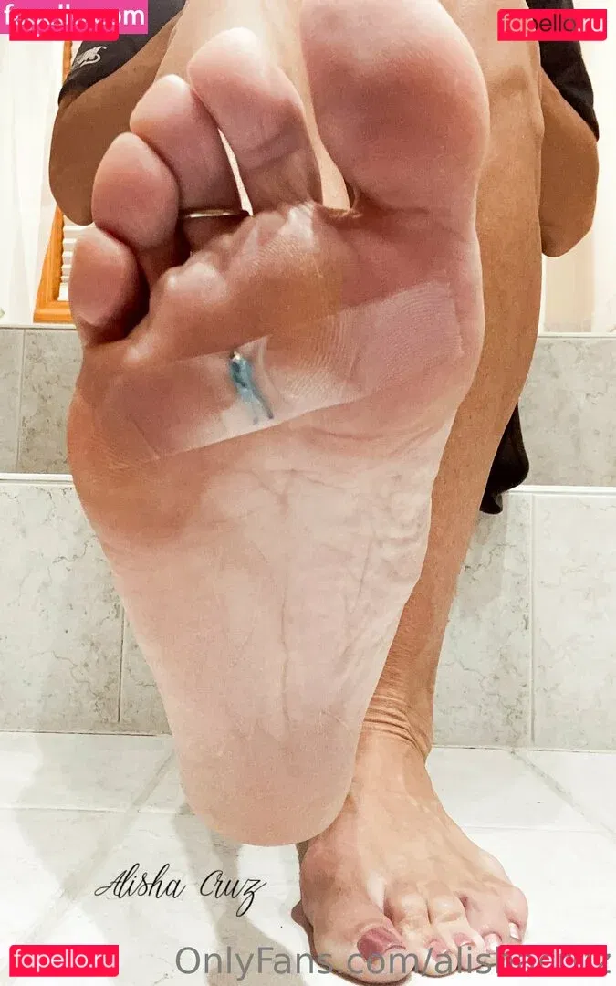 alishacruz Onlyfans Photo Gallery 