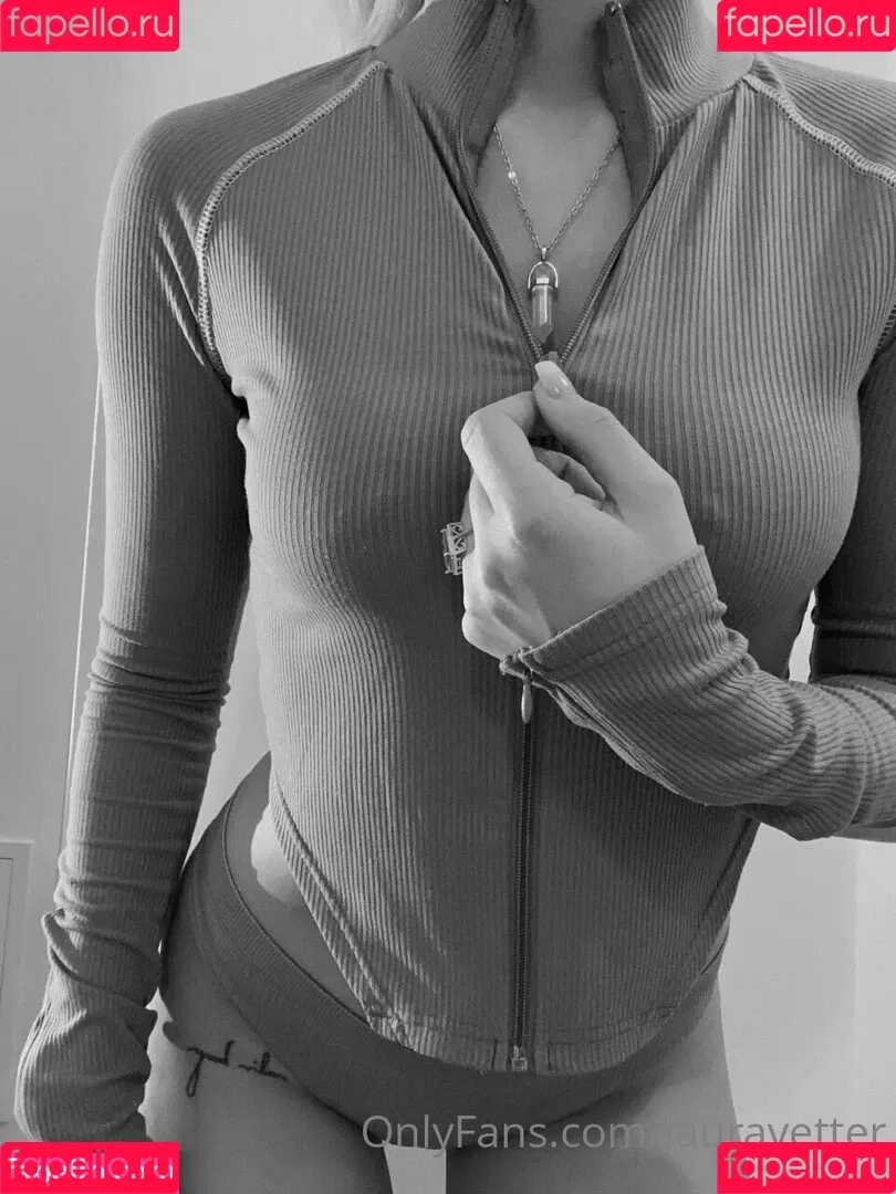 Laura Vetter Onlyfans Photo Gallery 