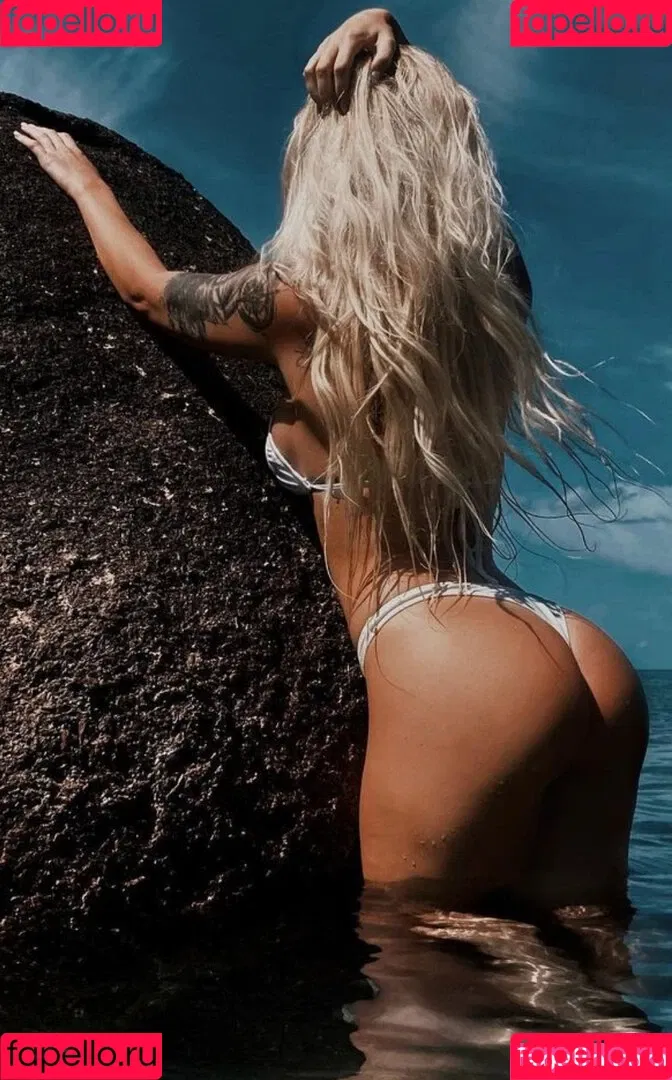 Laura Vetter Onlyfans Photo Gallery 