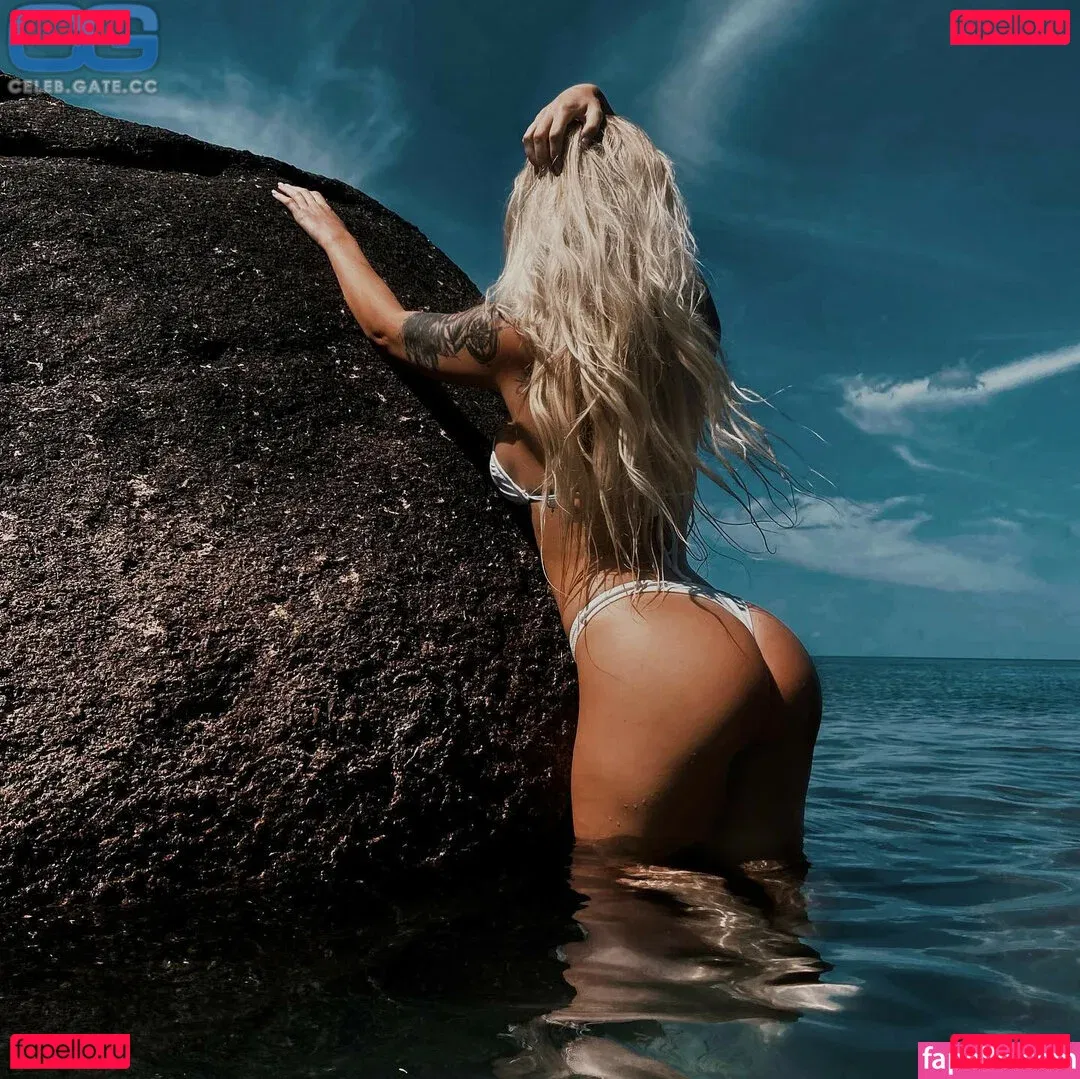 Laura Vetter Onlyfans Photo Gallery 