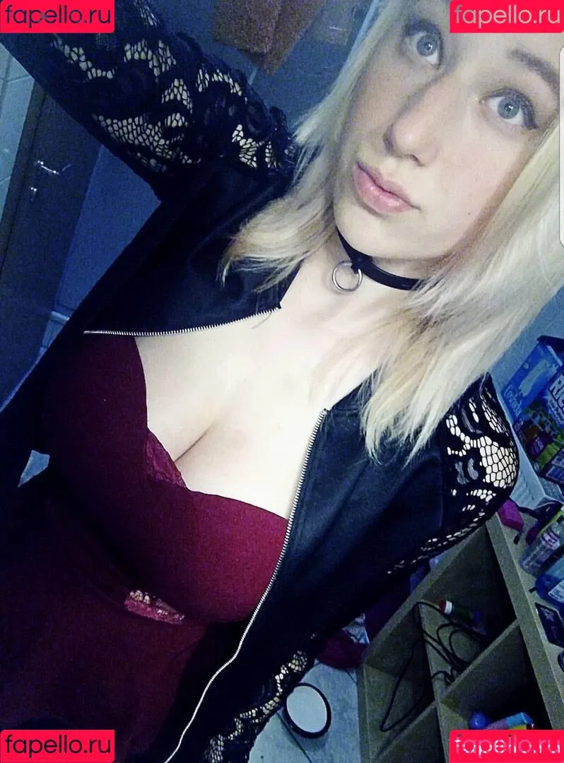 isa.deadpool.girl Onlyfans Photo Gallery 