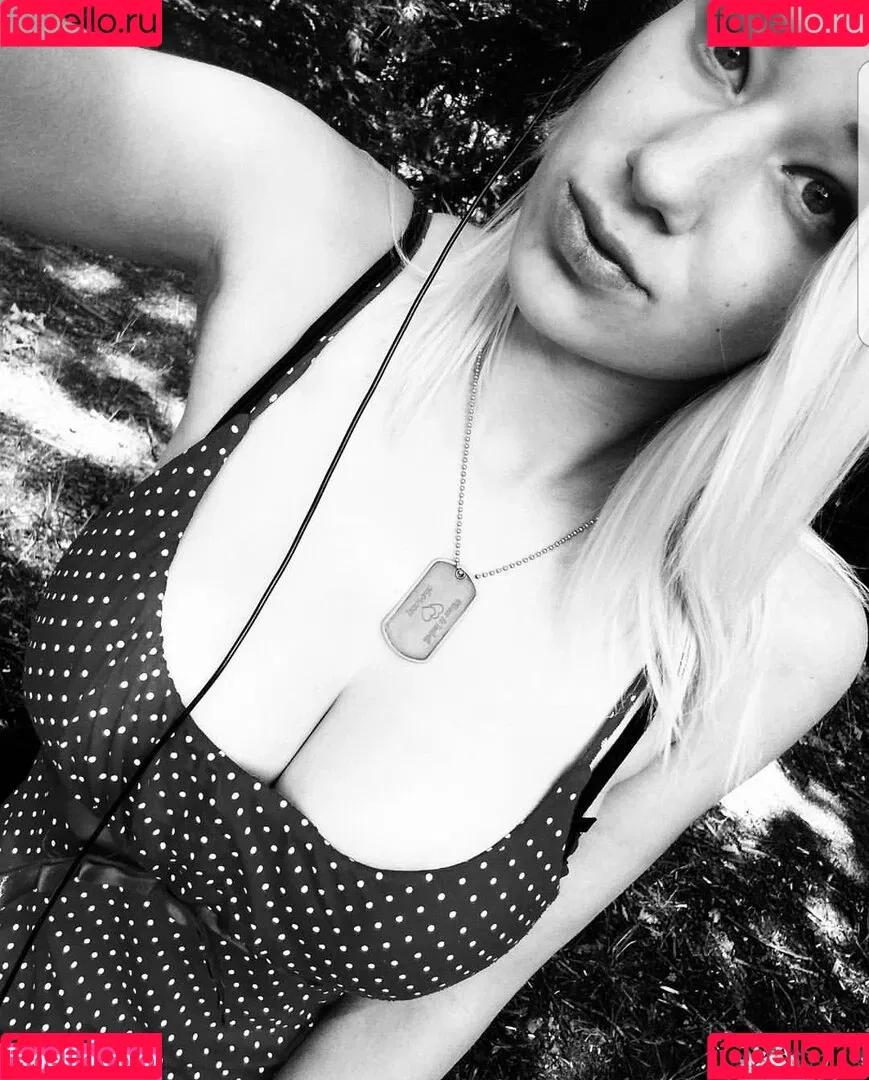 isa.deadpool.girl Onlyfans Photo Gallery 