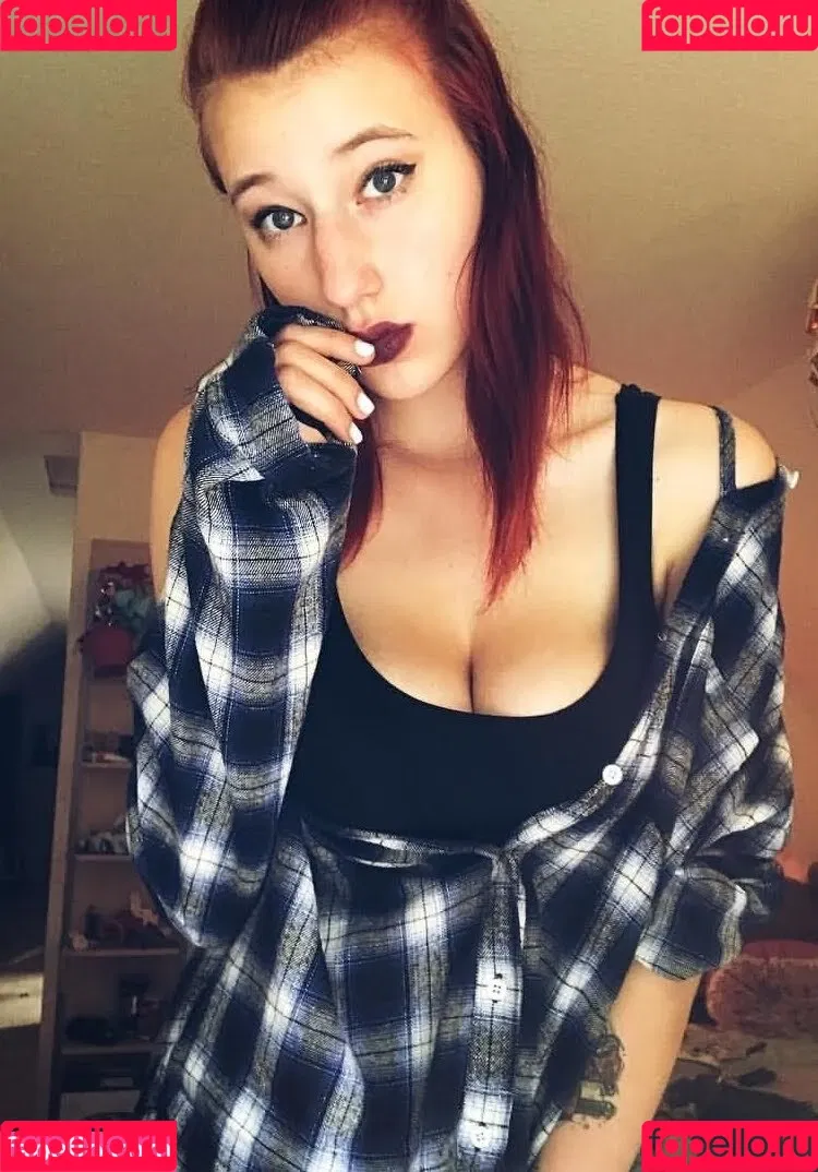 isa.deadpool.girl Onlyfans Photo Gallery 