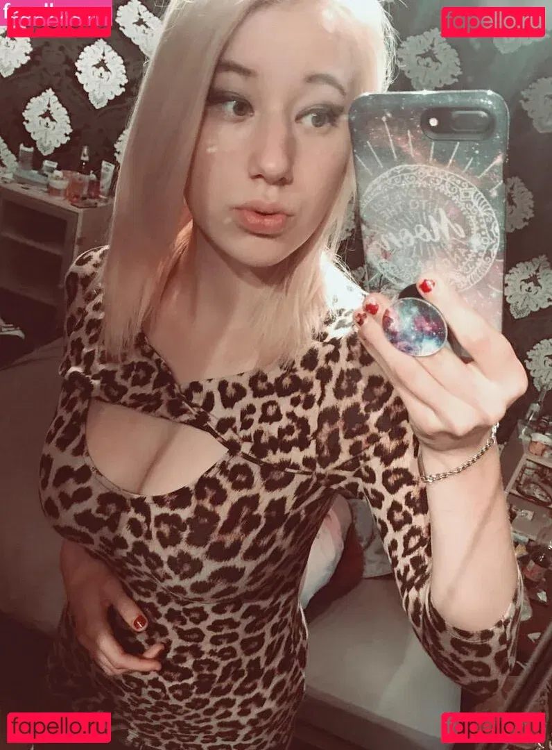 isa.deadpool.girl Onlyfans Photo Gallery 